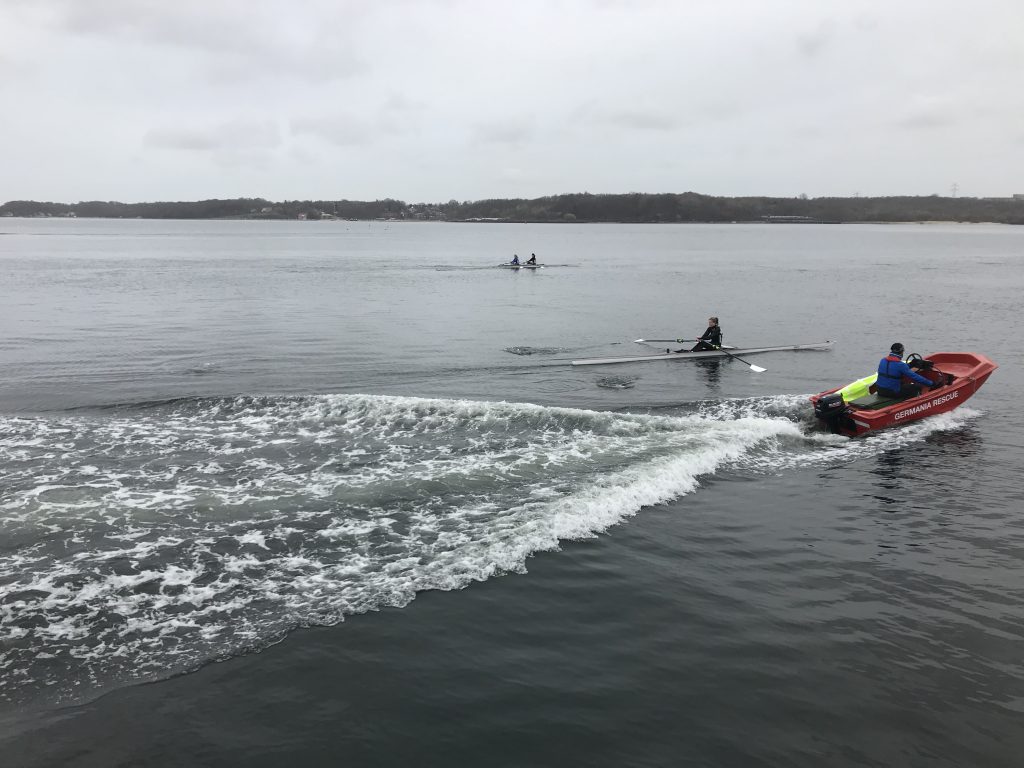 Wake comparisons Row boat and motor boat Adventures in Oceanography and Teaching