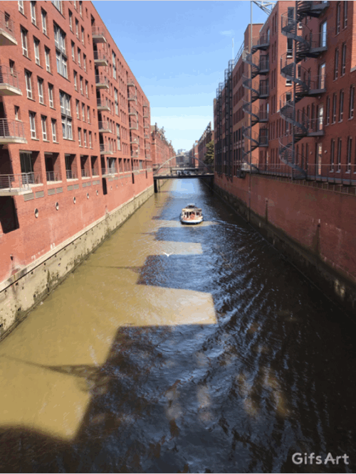 Experimenting with Insta stories for my wave watching scicomm